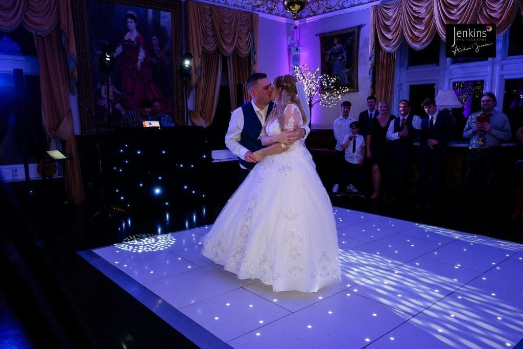 first dance jenkins.photography Bride and Groom first dance wedding jenkins.photography